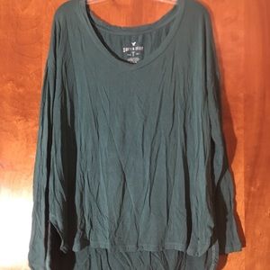 American Eagle longsleeve